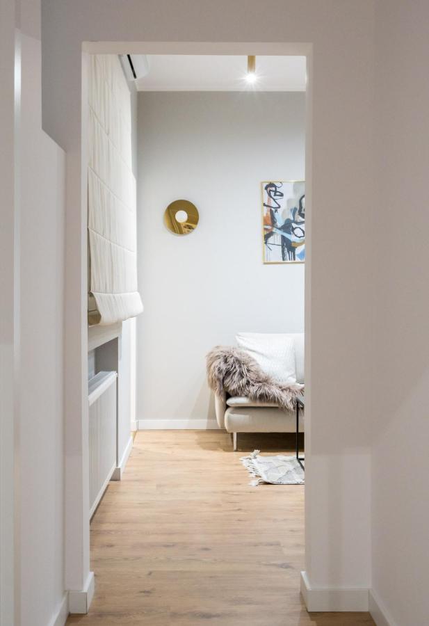 Crystal 3Bdr Apartment In Center Букурещ Екстериор снимка