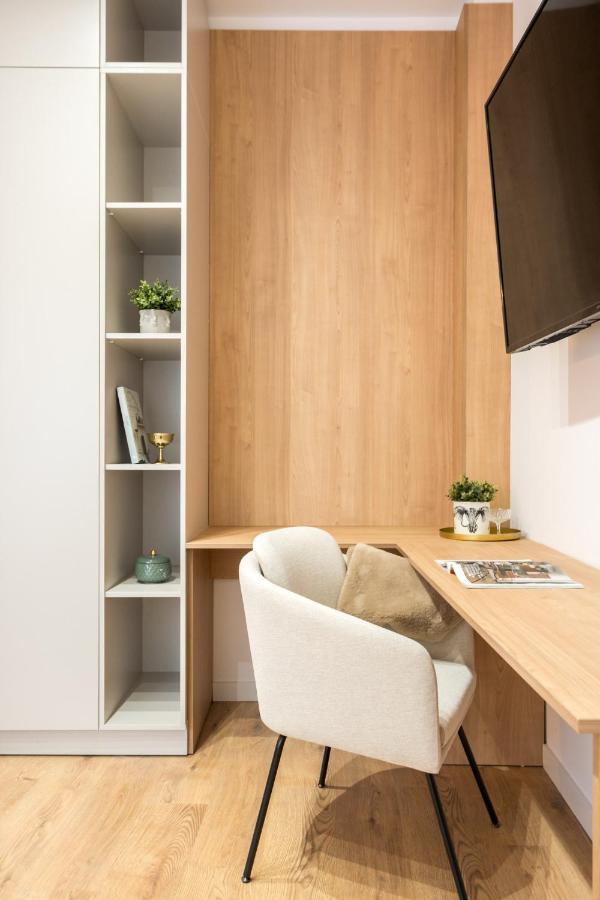 Crystal 3Bdr Apartment In Center Букурещ Екстериор снимка
