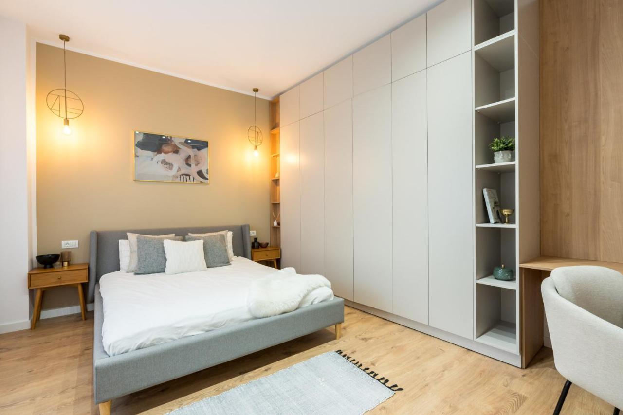 Crystal 3Bdr Apartment In Center Букурещ Екстериор снимка
