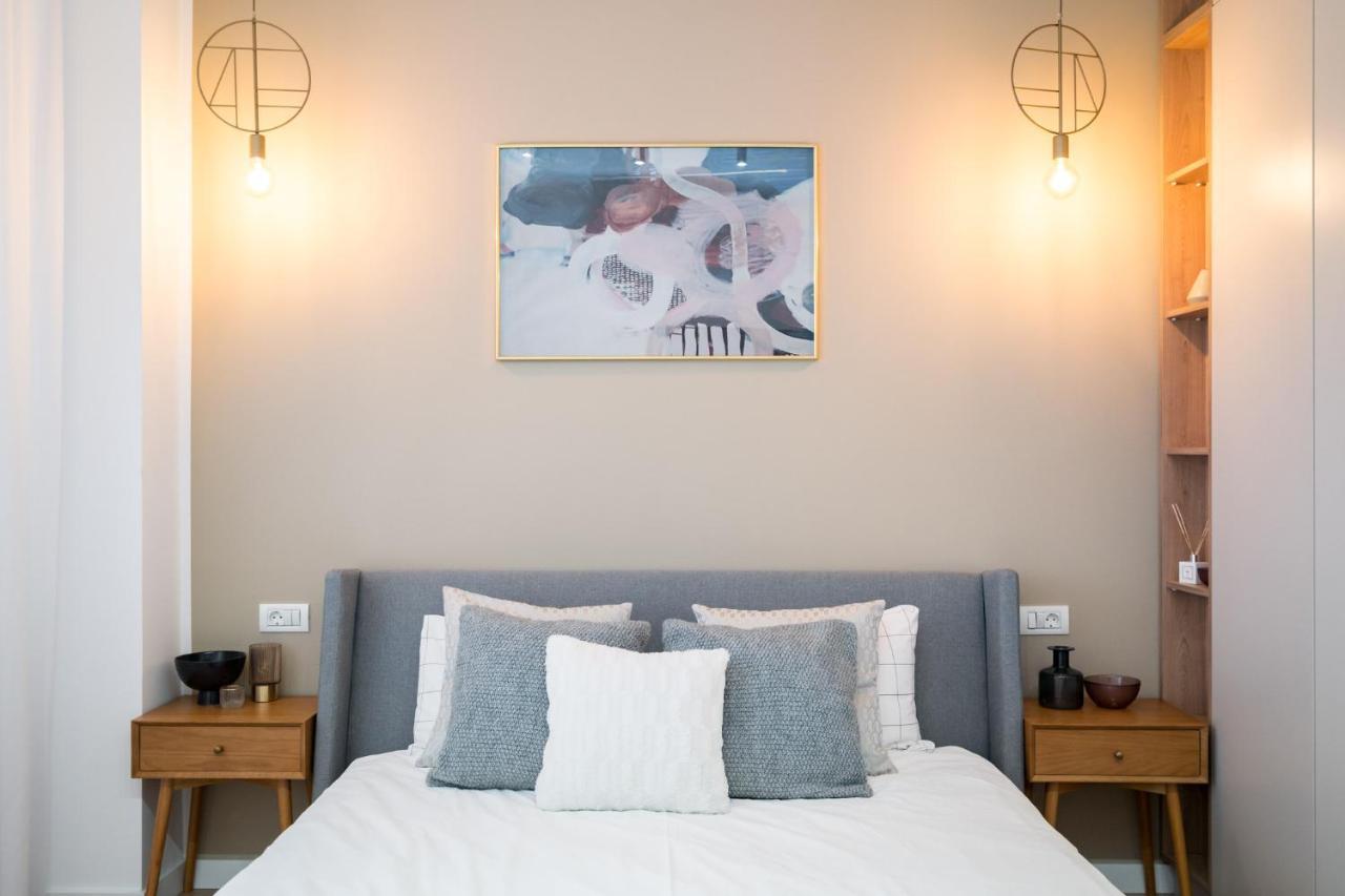 Crystal 3Bdr Apartment In Center Букурещ Екстериор снимка